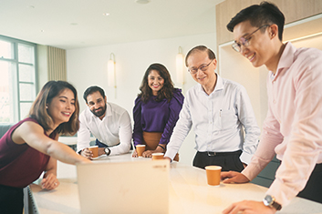 Management Associate Programme (Companies)