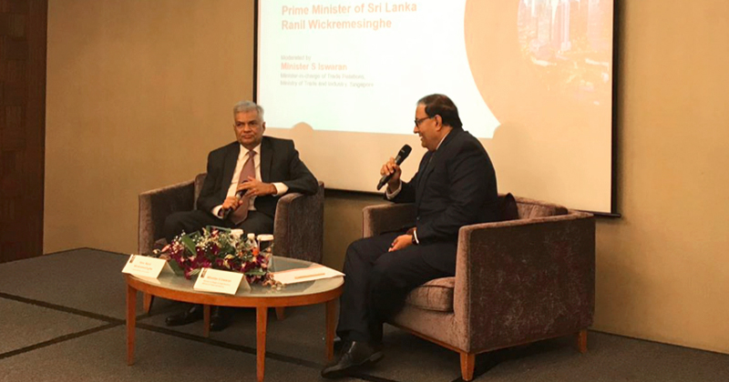 Minister S Iswaran with His Excellency, Mr Ranil Wickremesinghe, Prime Minister of Sri Lanka