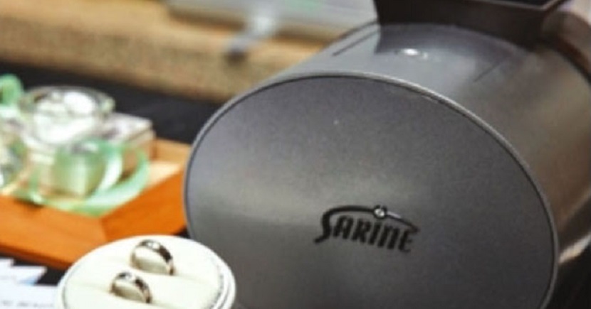 The jeweller now produces personalised products for organisations such as banks, insurance companies and hospitals