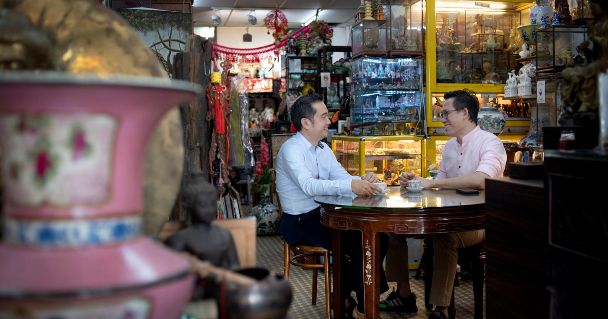 With Don’s help, Seng Ngee (right) was able to effectively pivot Atasbid online and keep the family business alive during the COVID-19 pandemic
