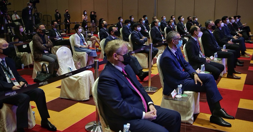 Event delegates must observe safe distancing measures to minimise COVID-19 transmission risks